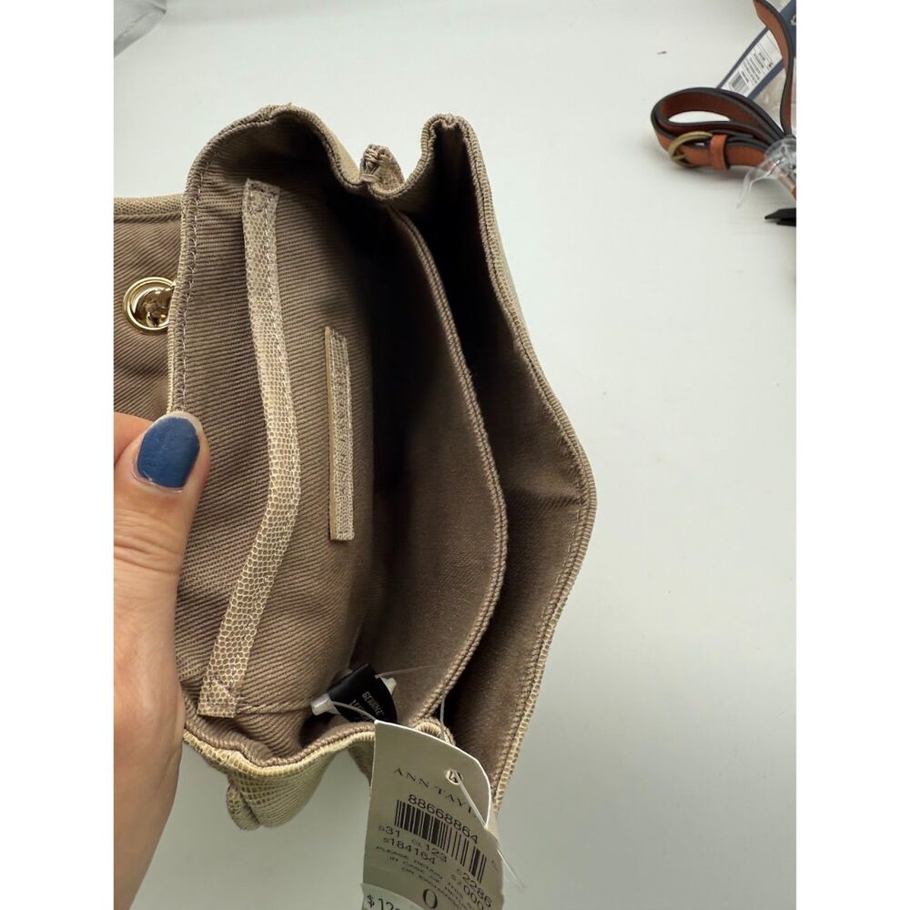 Ann Taylor Crossbody Bag tan - Picture 8 of 9